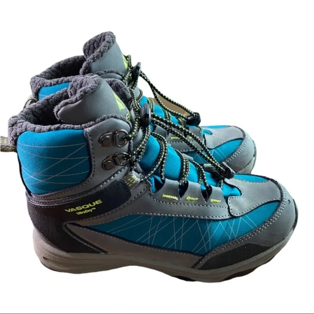 Vasque UltraDry Youth Hiking Boots #7247 - Size 2